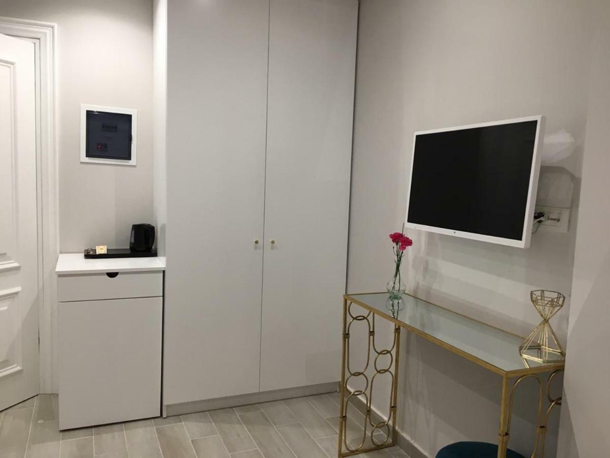 Onira Luxury Rooms Саранда Экстерьер фото
