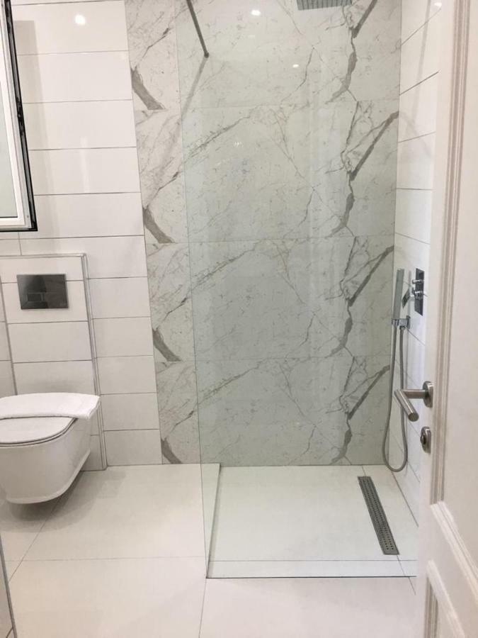 Onira Luxury Rooms Саранда Экстерьер фото